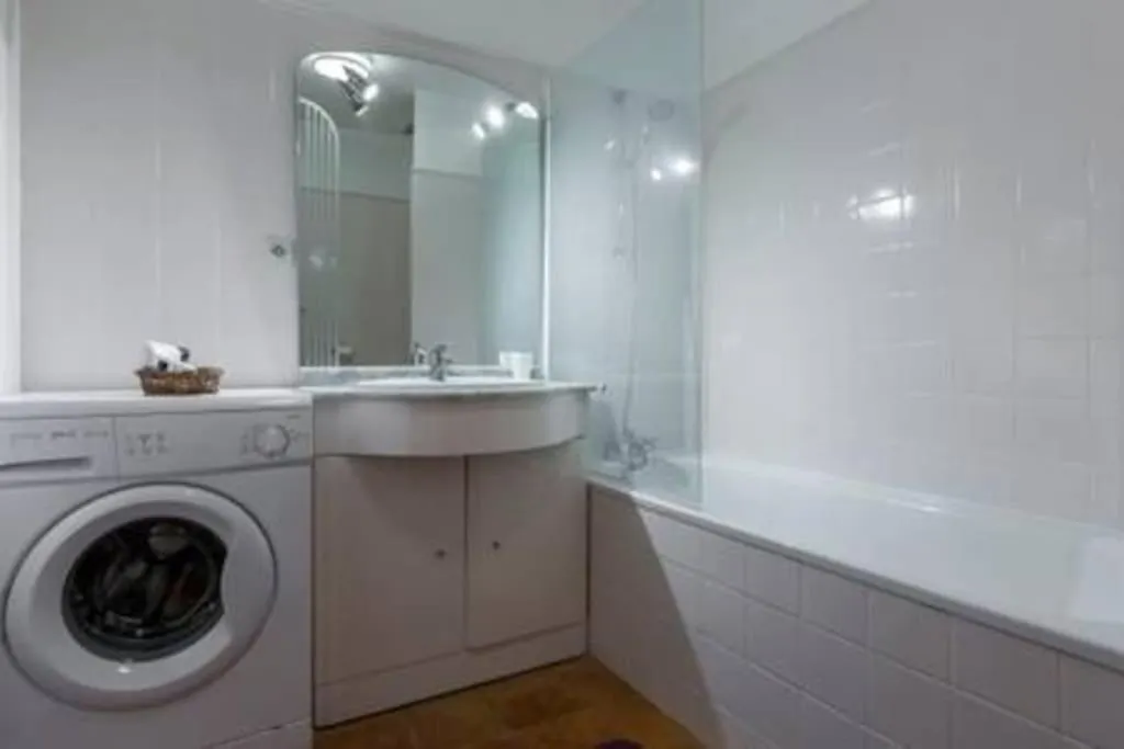 Cosy & Premium Apartment Near The Louvre & Quartier Latin Paris